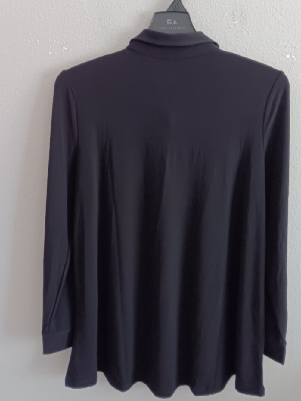Dennis Basso Caviar Crepe Knit Button Front Big Shirt w/ Hi-Low Hem, Black Sz L - Picture 2 of 4